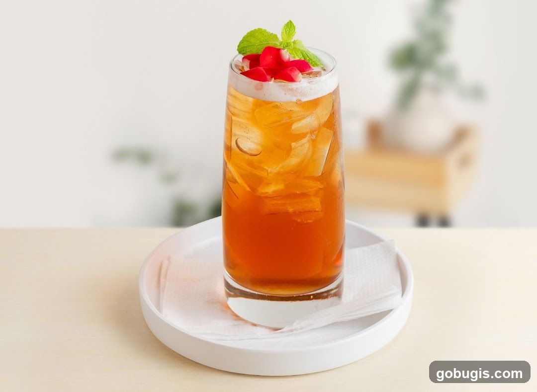 Iced Tea with Rose Petals and Mint
