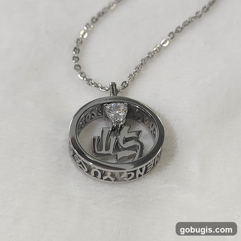 Pendant Necklace