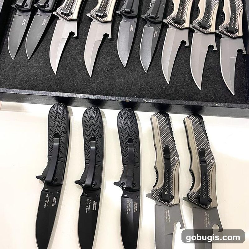Knives Display