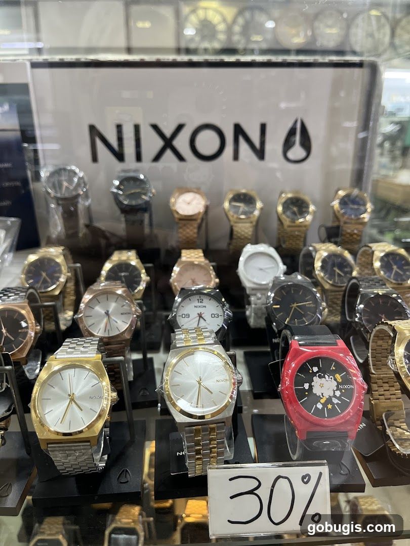 Nixon Watches Display