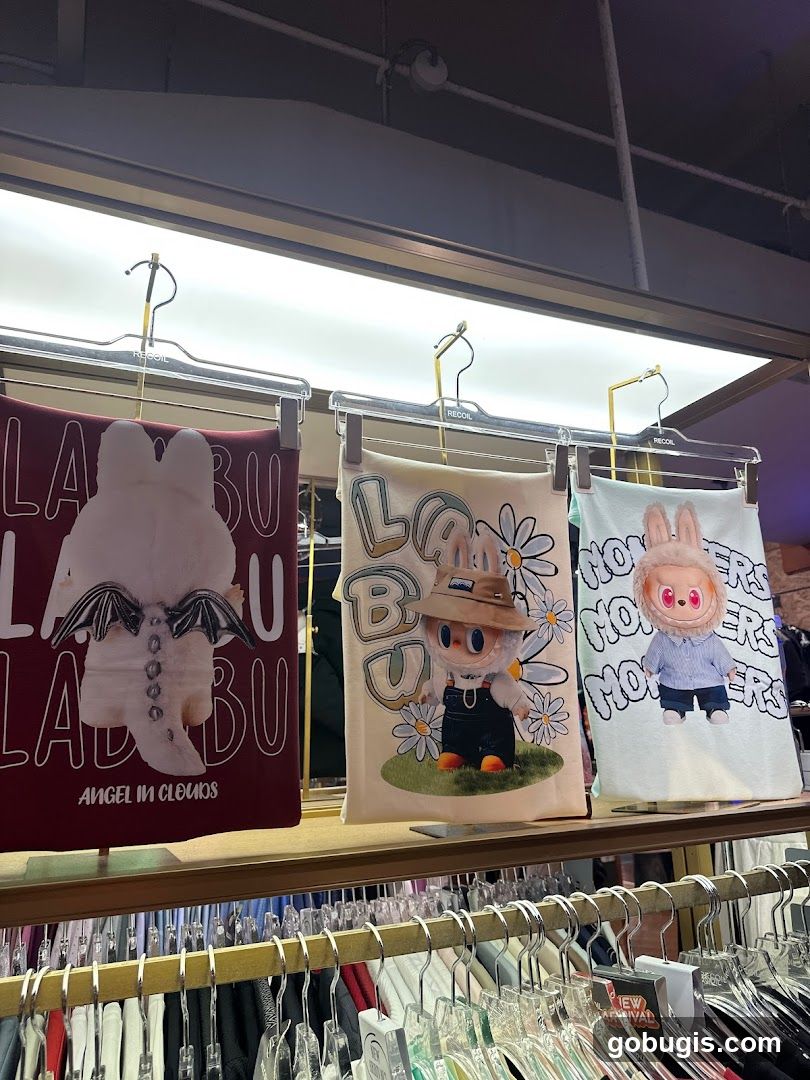 Apparel Display