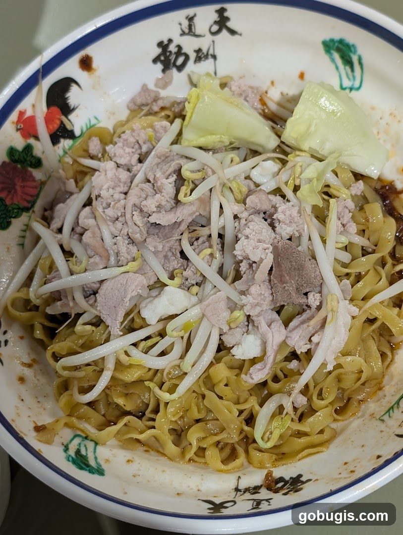 Noodles with Pork and Bean Sprouts