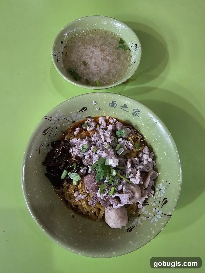 Noodles with Minced Pork and Soup