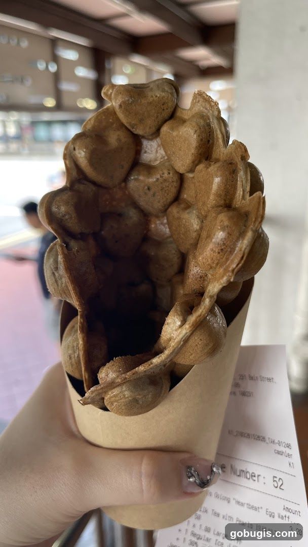 Bubble Waffle with Tea