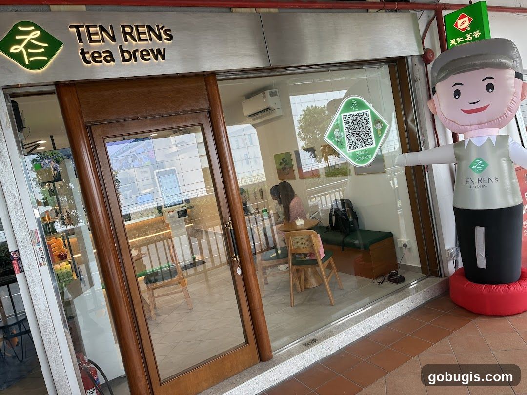 TEN REN‘s tea brew (Bras Basah Complex)
