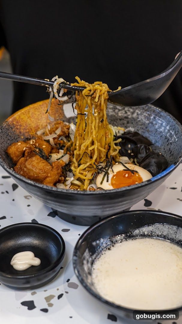 Noodles with Toppings