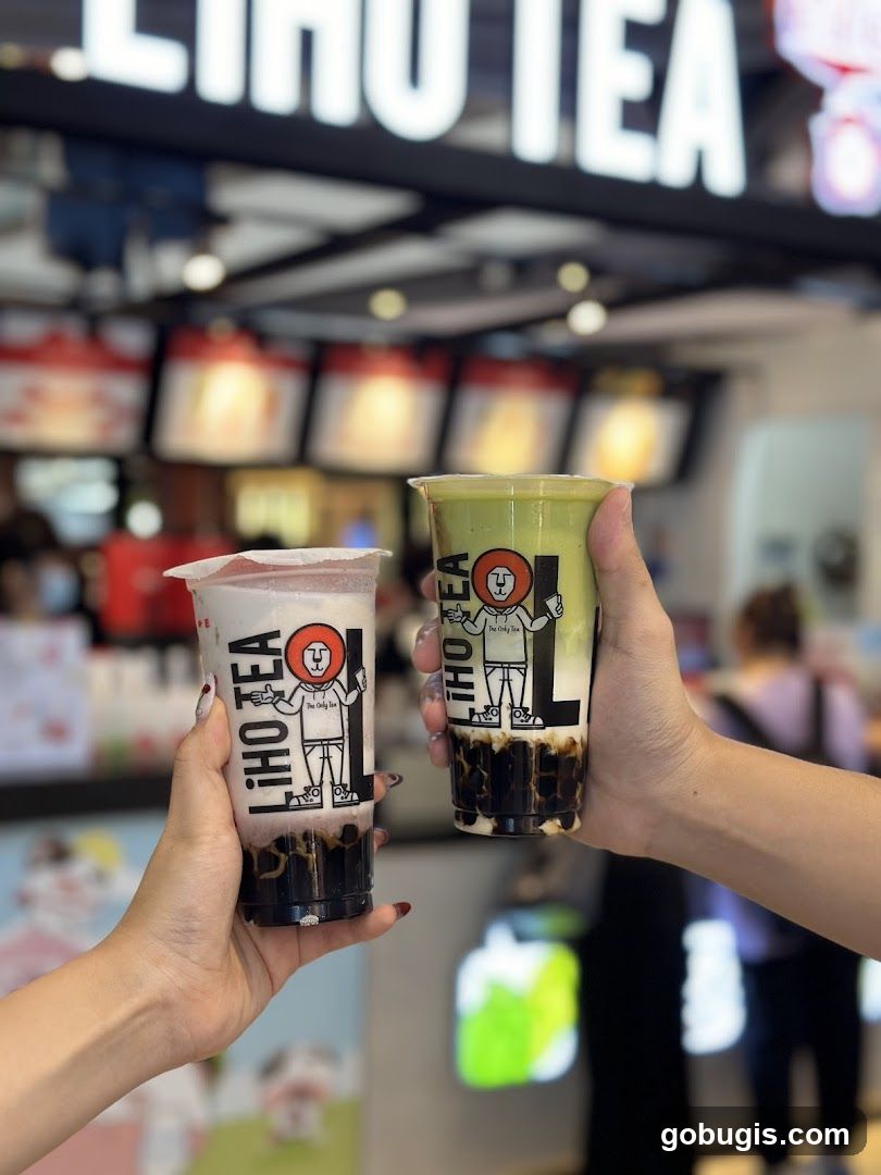Two bubble tea drinks