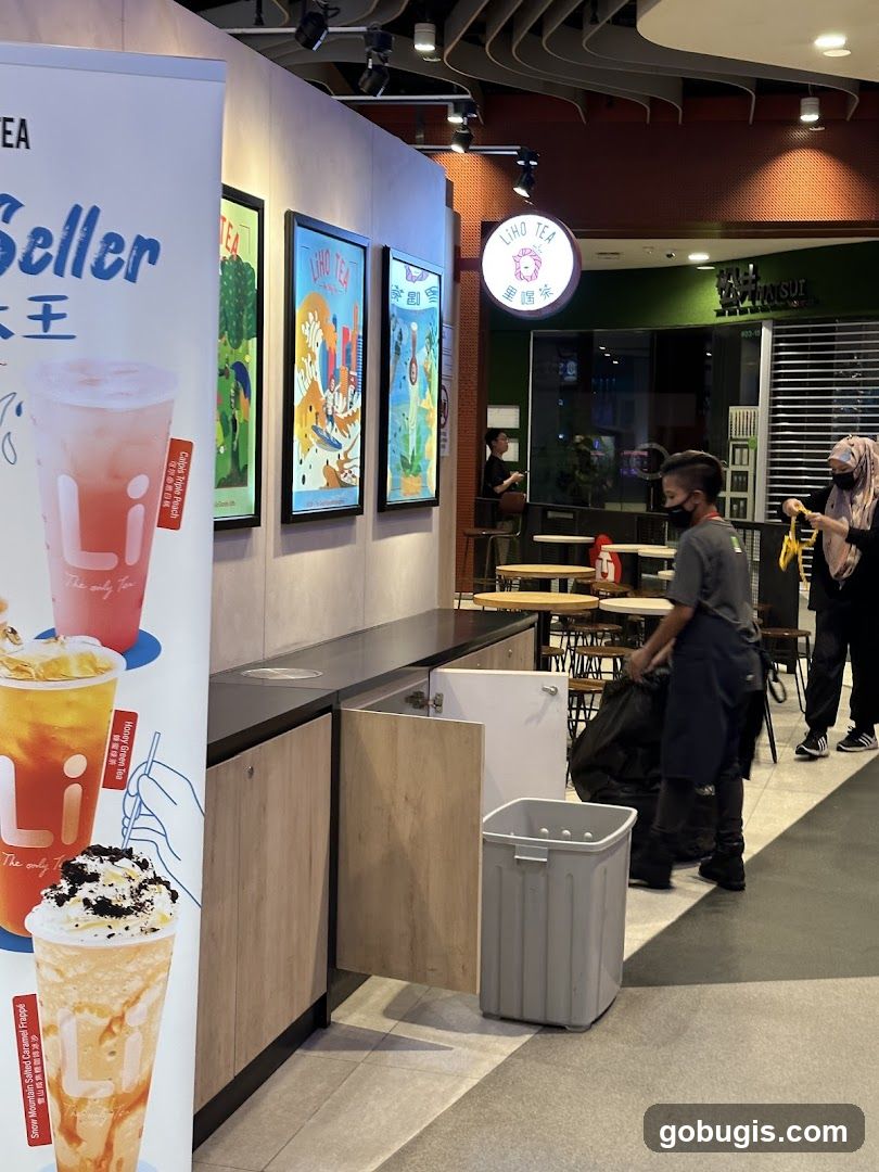 LiHo Tea Store Interior