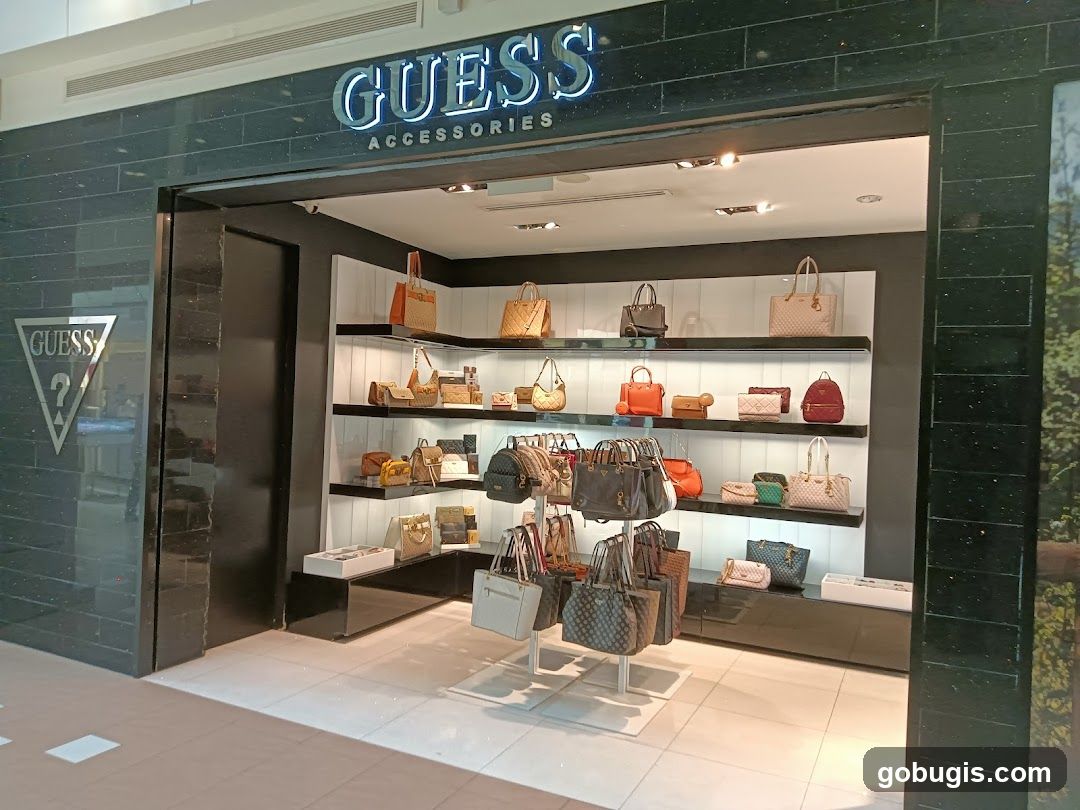 GUESS ACCESSORIES