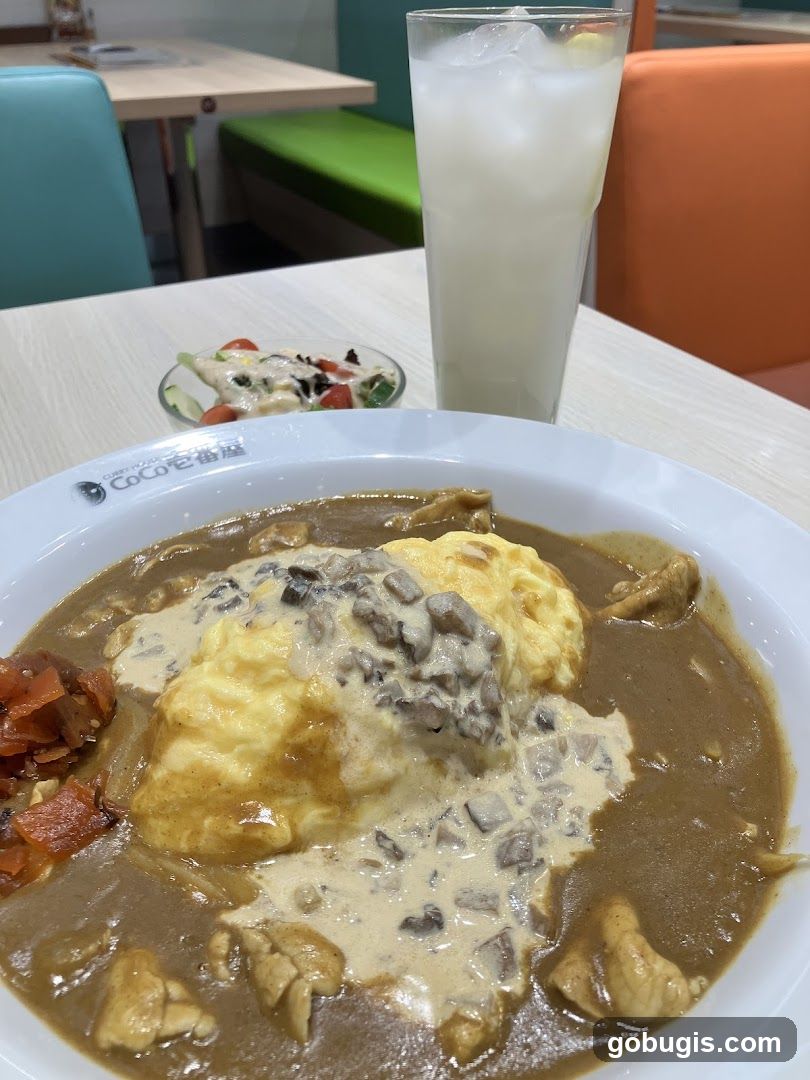 Omurice with Mushroom Cream Sauce