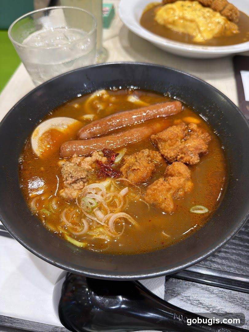 Ramen with Sausages and Fried Chicken