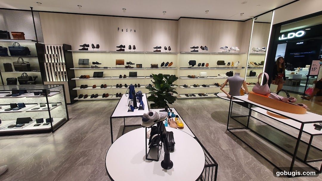 Pedro Shoe Store Interior