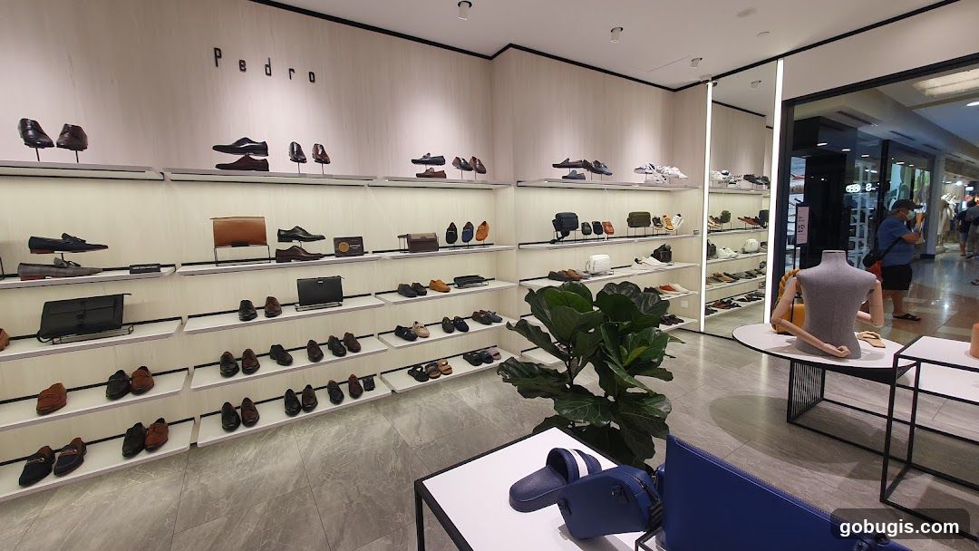 Pedro Shoe Store Interior