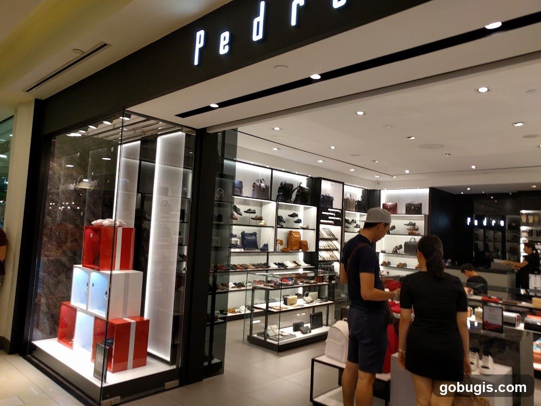 Pedro Store Interior