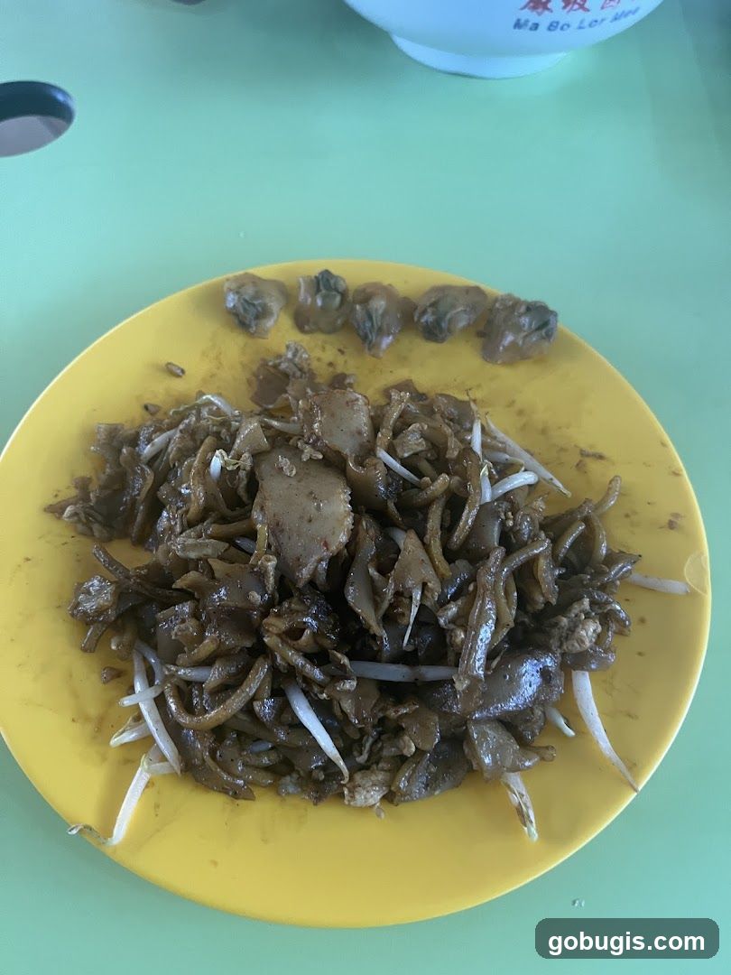 Fried Kway Teow with Oysters