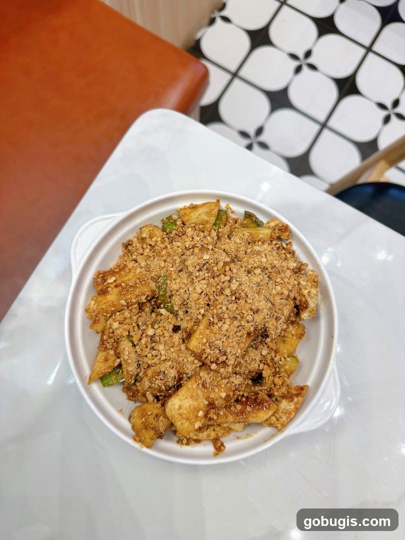 Salad with Peanuts