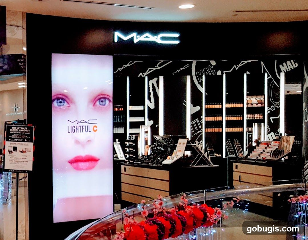 MAC Cosmetics Store