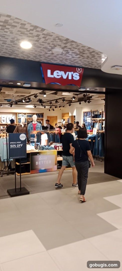 Levi's BHG Bugis Junction