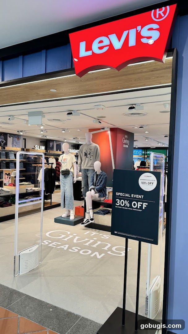 Levi's BHG Bugis Junction