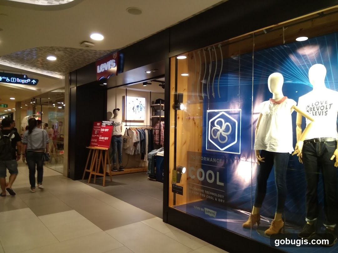 Levi's BHG Bugis Junction