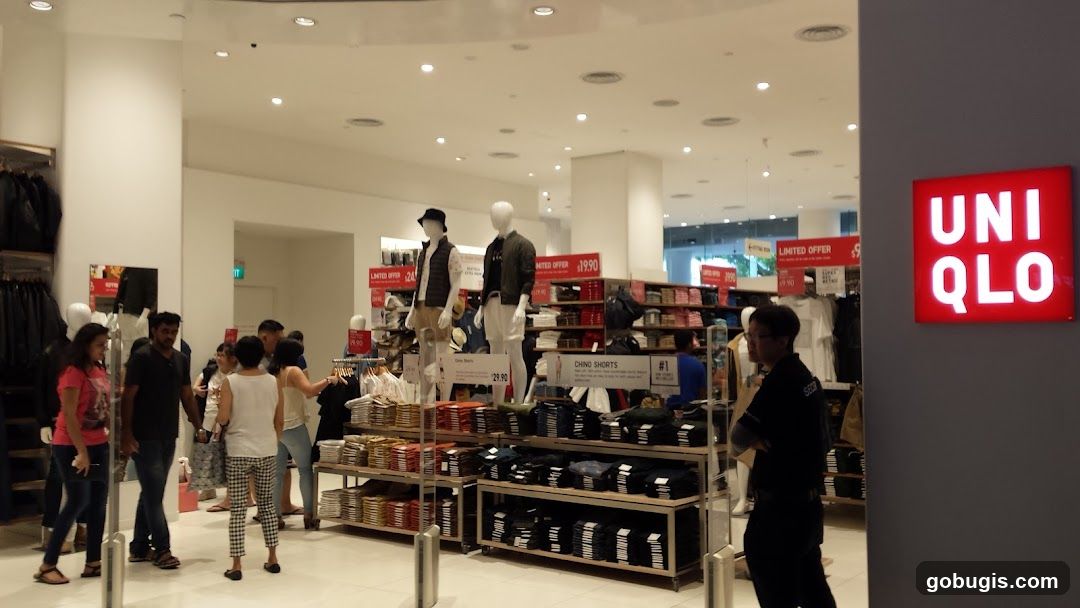 UNIQLO Bugis+ (Same Day Click & Collect)