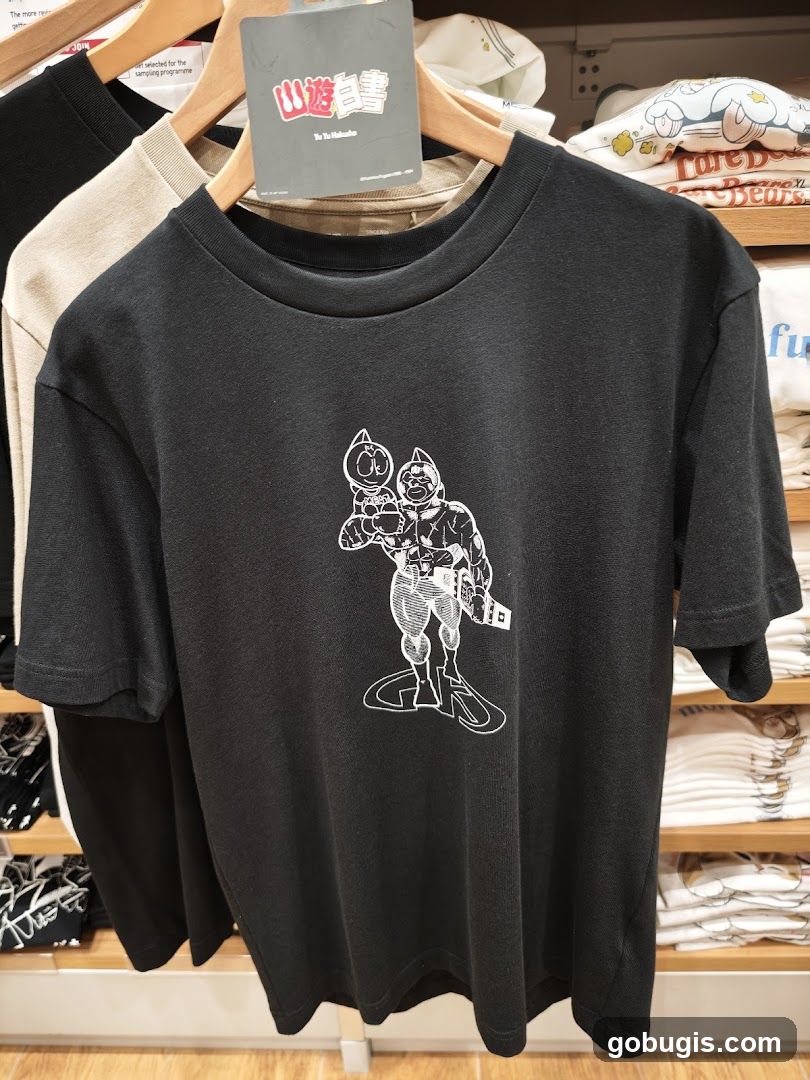 T-shirt with graphic print