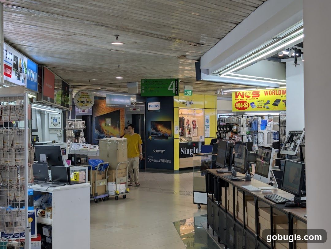 Electronics Store