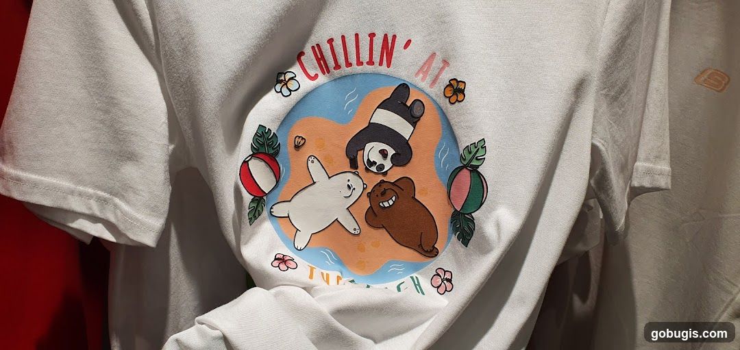 T-shirt with cartoon bears