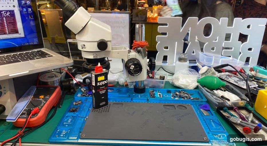 Phone Repair Station