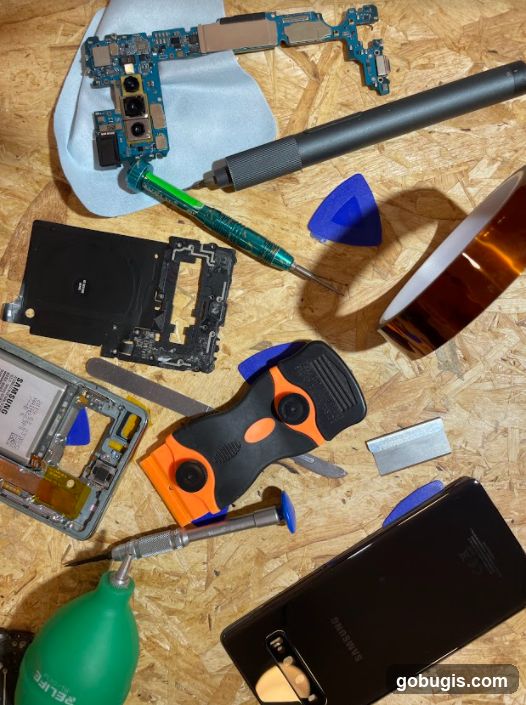 Smartphone Repair Tools and Components