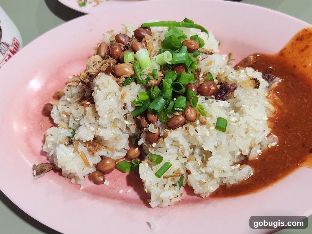 Sticky Rice with Peanuts and Scallions