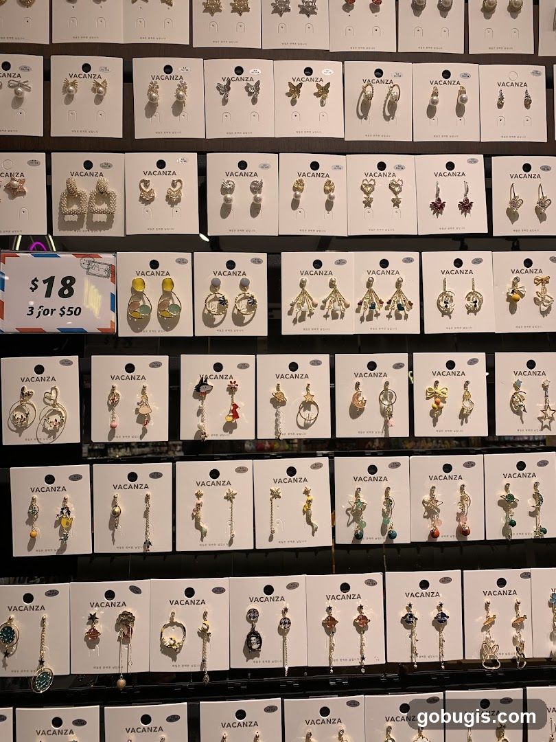 Earrings Display