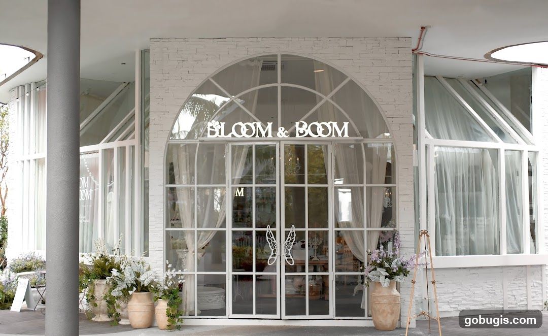 Bloom & Boom