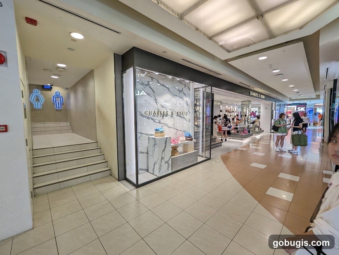 CHARLES & KEITH - Bugis Junction