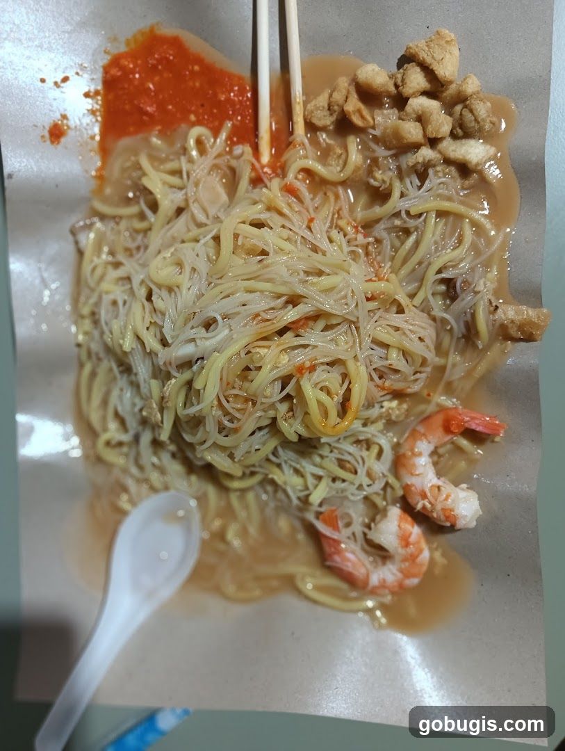 Noodles with Shrimp and Chili Sauce