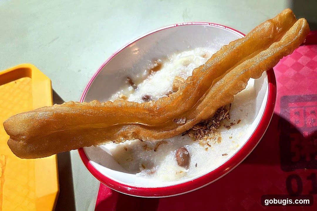 Congee with Fried Dough Sticks
