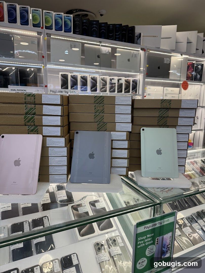 Electronics Store Display