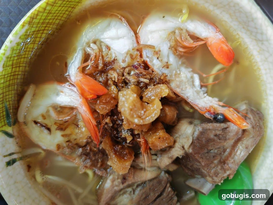 Prawn and Pork Rib Noodles