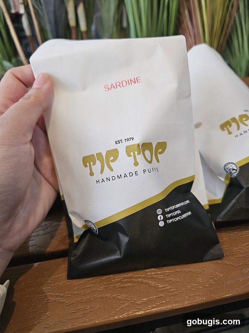 Tip Top Handmade Puffs Packaging