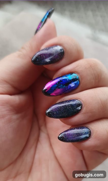 Galaxy Nails