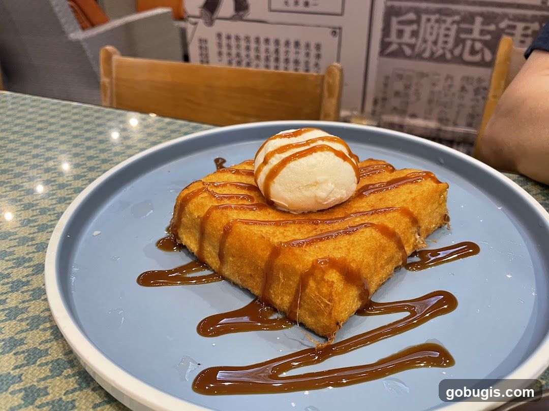 French Toast with Ice Cream and Caramel Sauce