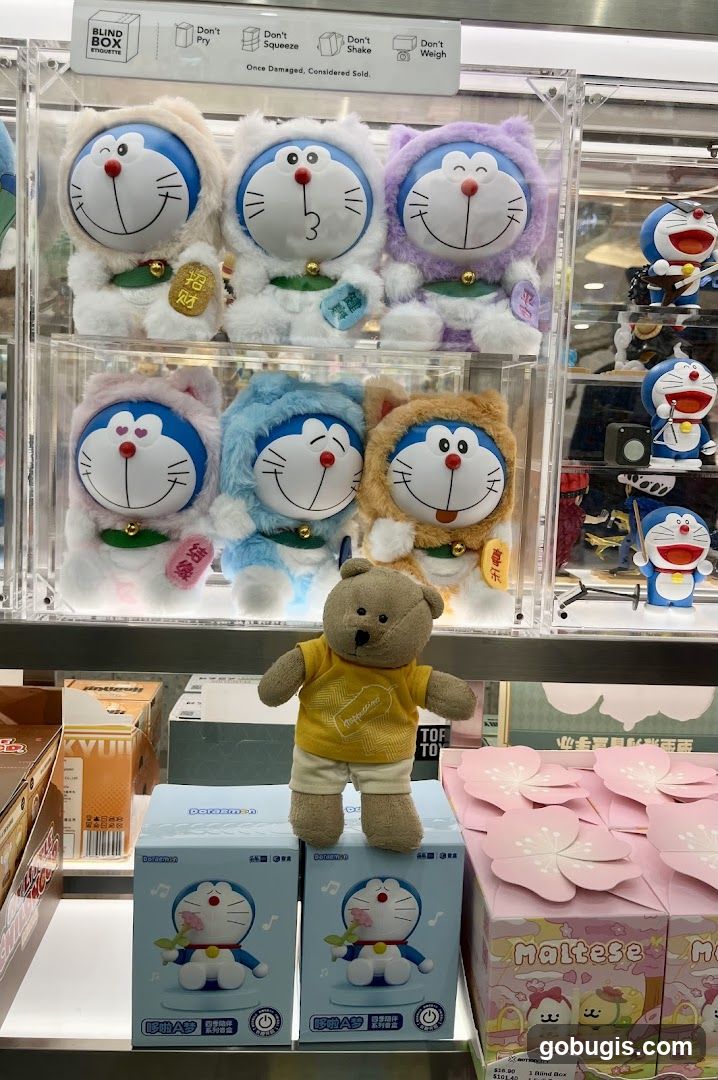 Doraemon and Maltese Blind Box Display