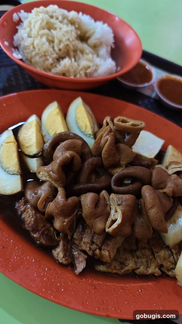 Braised Pork Intestines and Eggs with Rice