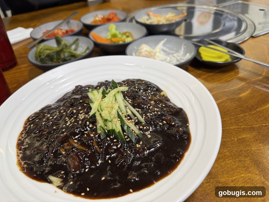 Jajangmyeon with Side Dishes