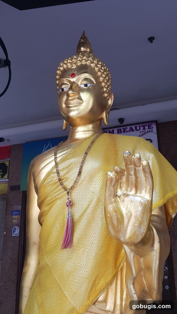 Golden Buddha Statue