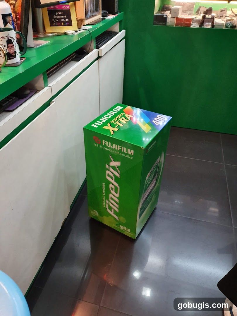 Fujifilm FinePix Display Box
