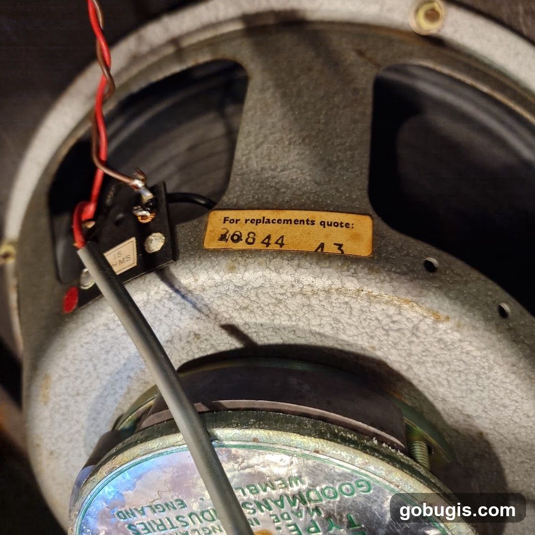 Speaker with Label