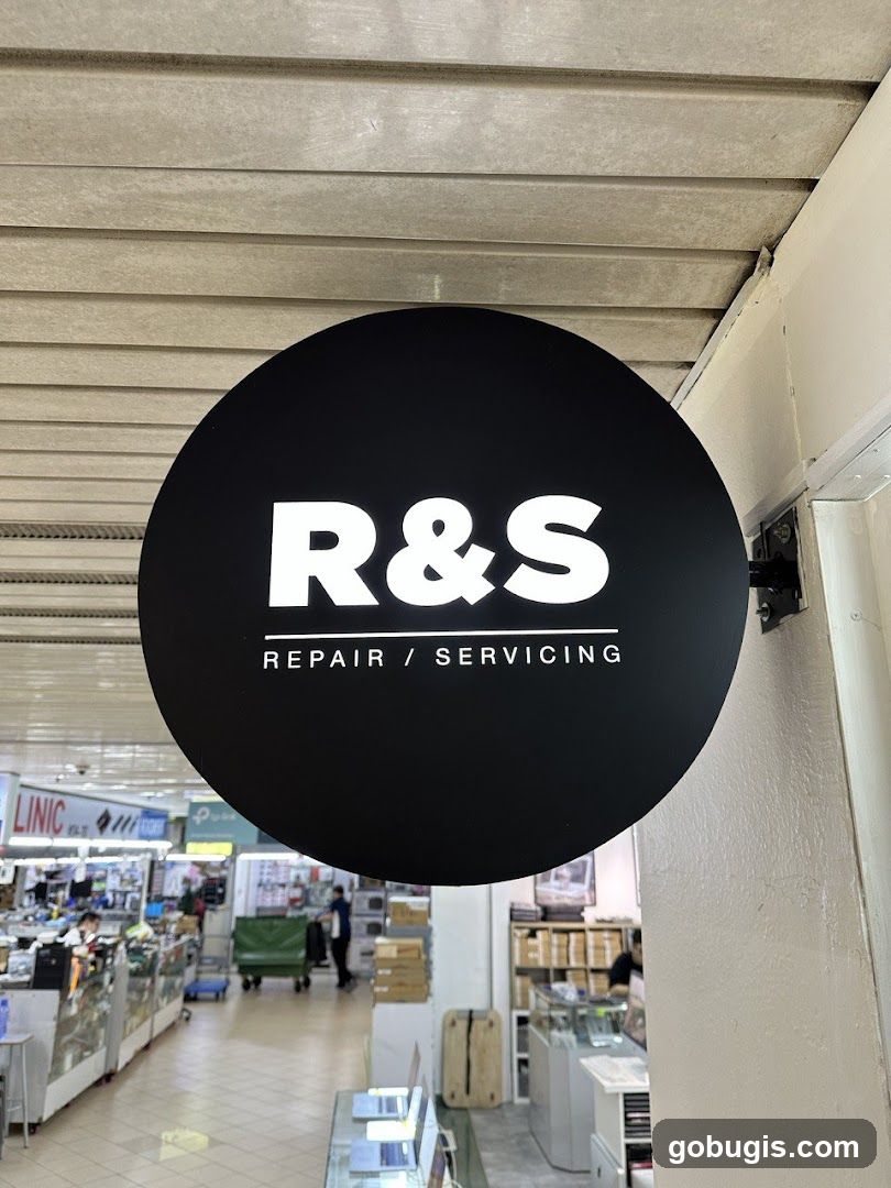 R & S Dot Com