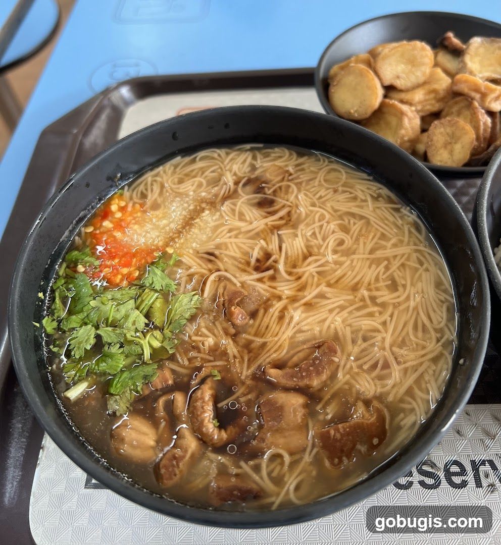 Noodle Soup with Side Dish