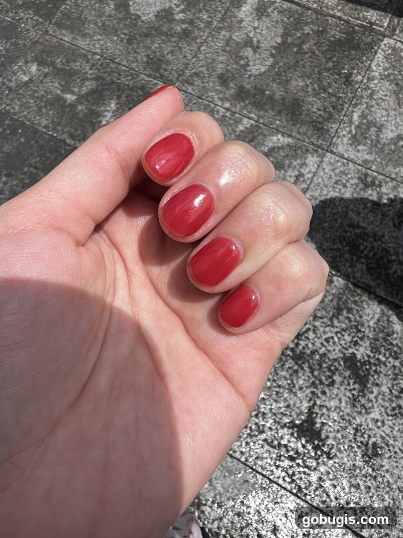 Red Nails
